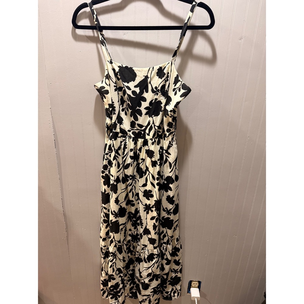 Evereve Black White Floral Smocked Midi Dress XS Spaghetti‎ Strap Tiered Skirt